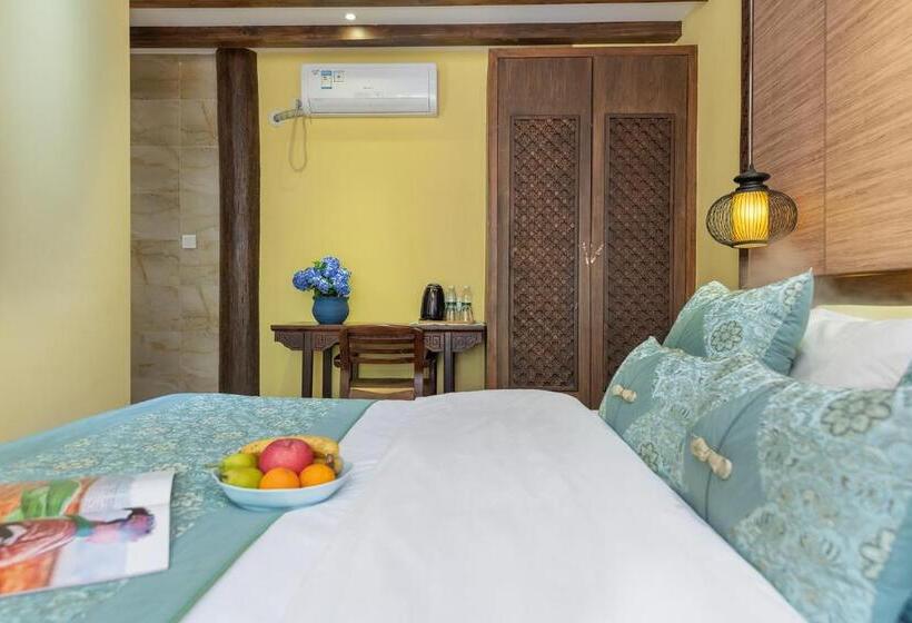 Номер Deluxe, Lijiang Gui Yuan Tian Ju Guesthouse