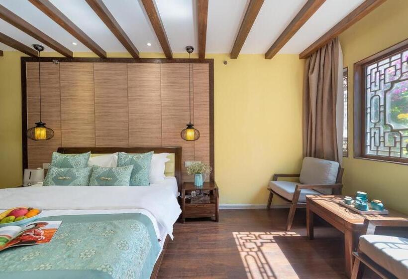 Номер Deluxe, Lijiang Gui Yuan Tian Ju Guesthouse