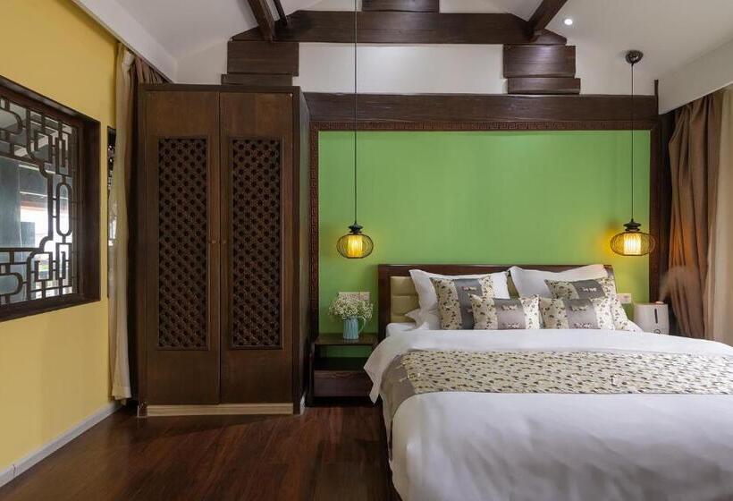 Полулюкс, Lijiang Gui Yuan Tian Ju Guesthouse