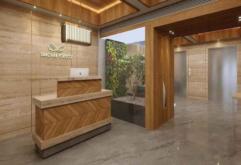 Полулюкс, Sarovar Portico Morbi