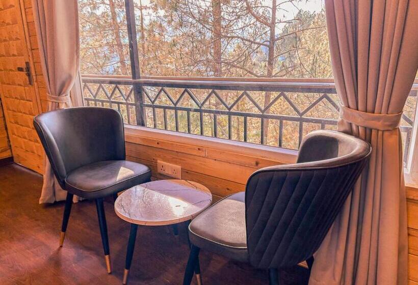 스탠다드 룸 킹사이즈 침대, Thehimalayanliving Whistling Pines