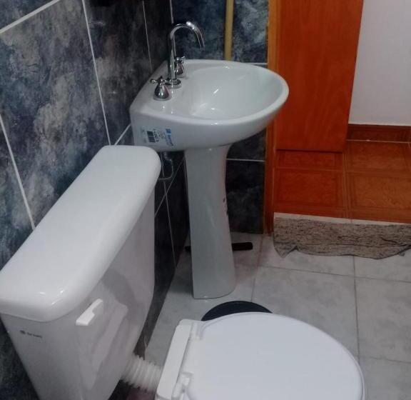 Семейный Номер, Hospedaje De Norte A Sur