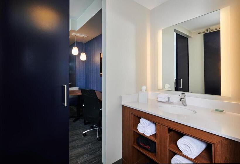 מיטת קינג בסוויטה, Residence Inn By Marriott Berkeley
