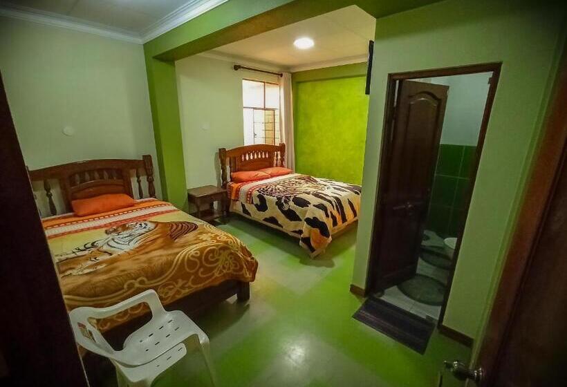 اتاق استاندارد با چشم‌انداز شهر, Hostal Real Gala