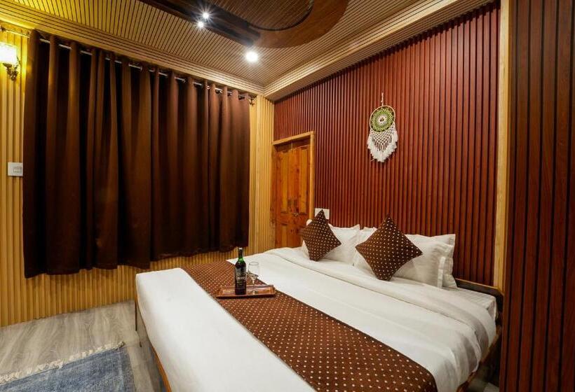 جناح عائلي, Babylon Resort