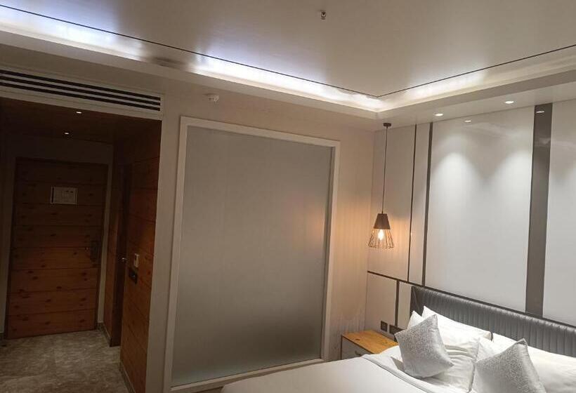 Номер Стандарт, Udman Hotel Greater Noida