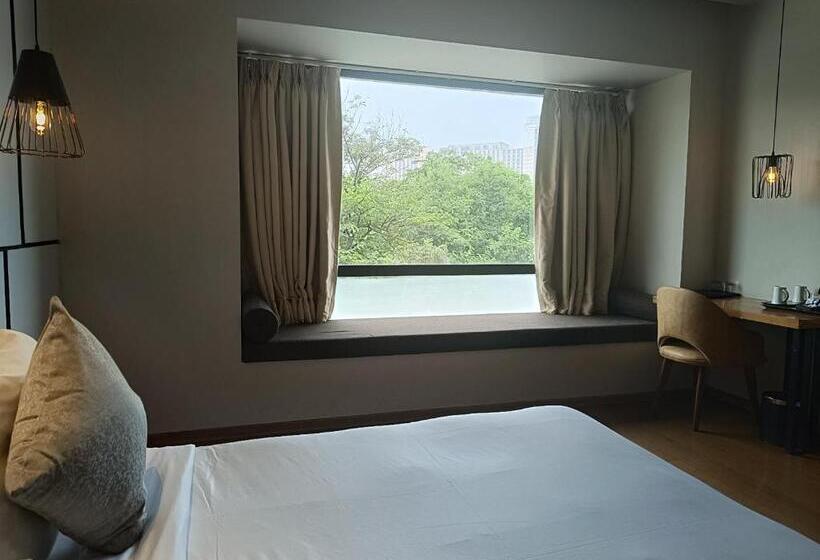Номер Deluxe, Udman Hotel Greater Noida