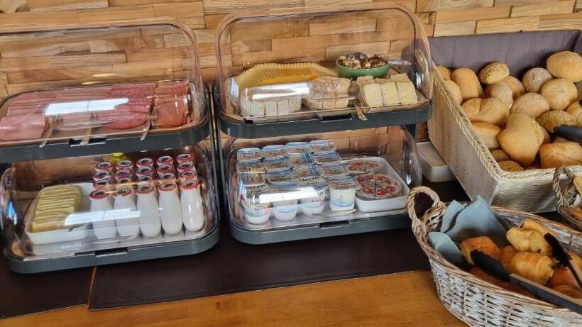 Номер Economy, Westendia Free Parking Top Breakfast