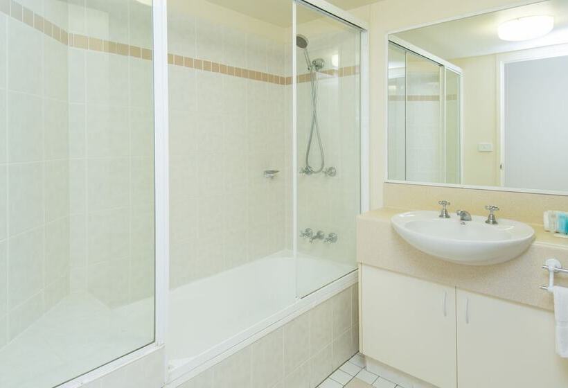 Апартаменты 2 Спальни, Miami Beachside Holiday Apartments
