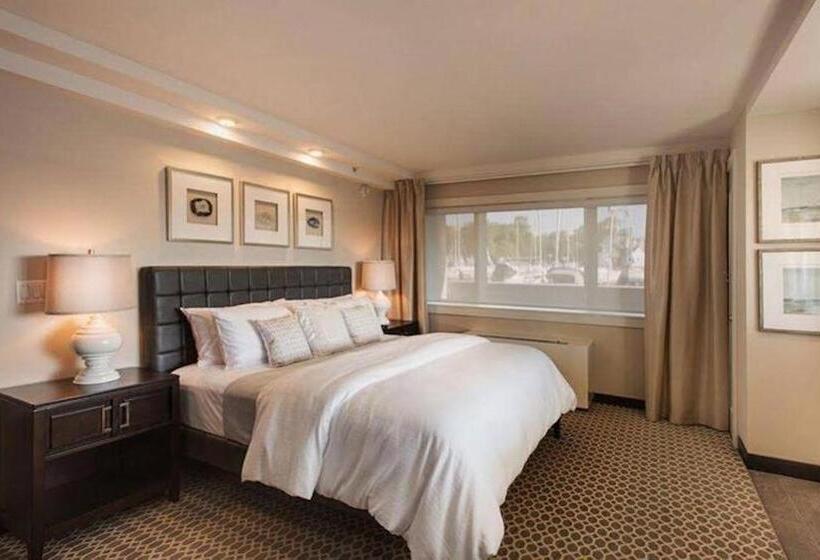 Стандартный Номер Кровать Кинг, Fathoms Hotel & Marina