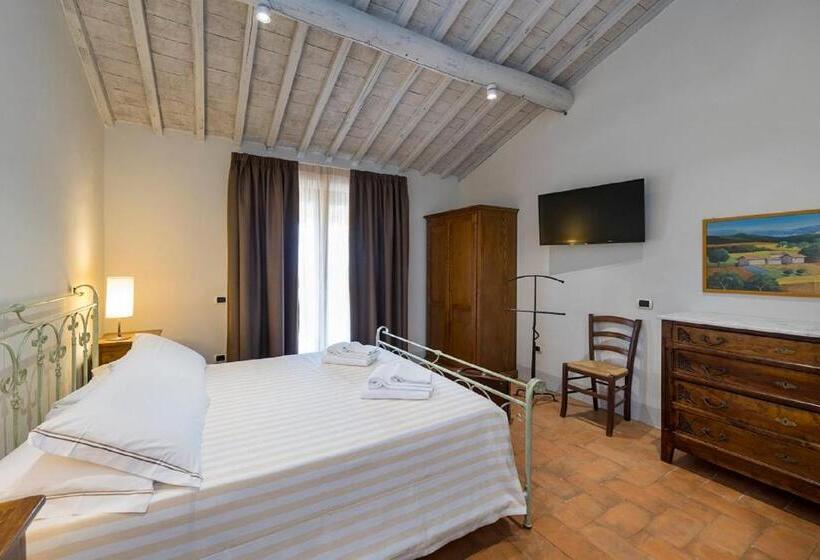 Люкс с Террасой, Agriturismo Podere L'aione