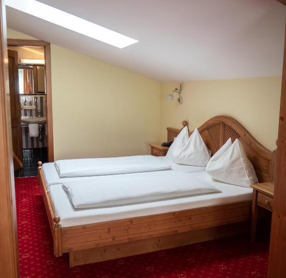 小型套房带阳台, Aparthotel Kristall