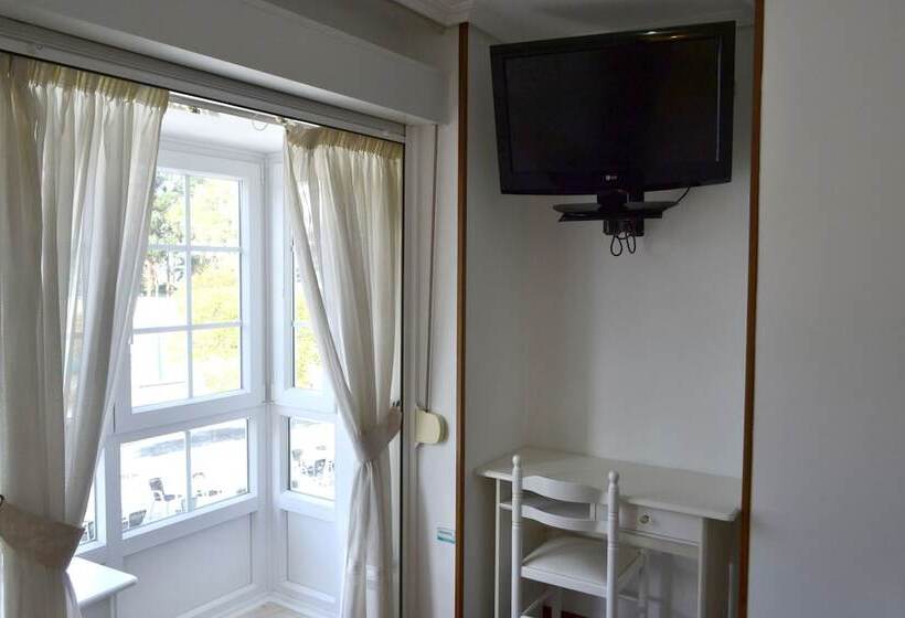 Habitación Premium Vista al Mar., Alda Santa Cristina