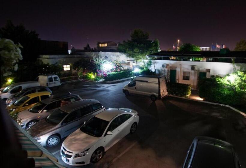 اتاق استاندارد چهار تخته, Residence Nemo