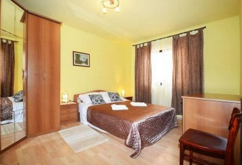 Апартаменты 1 Спальня с Террасой, Apartments And Rooms With Parking Space Porec   6917