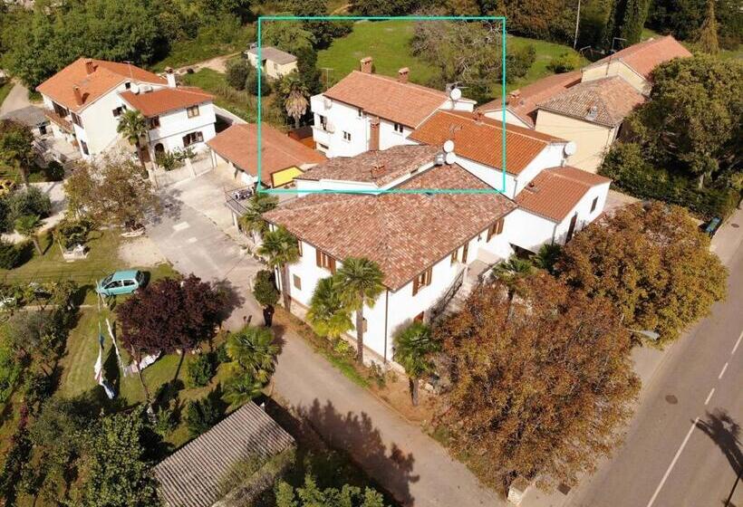 Апартаменты 1 Спальня с Террасой, Apartments And Rooms With Parking Space Porec   6917