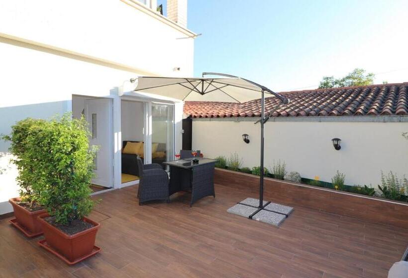 Апартаменты 1 Спальня, Apartments And Rooms With Parking Space Porec   6917