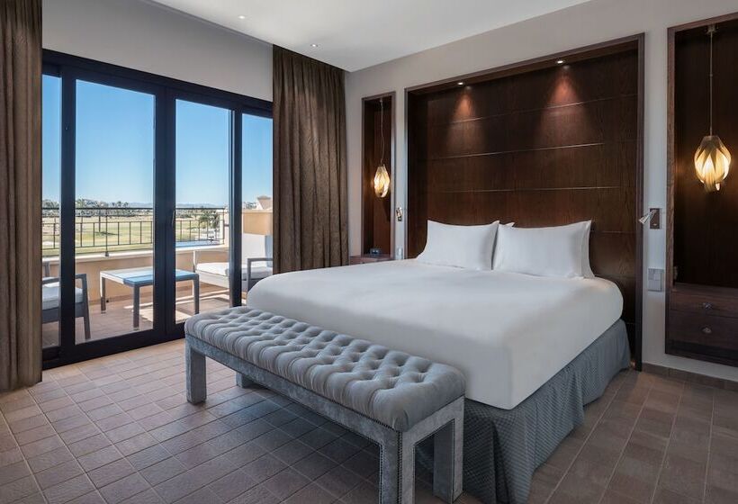 Люкс, Doubletree By Hilton La Torre Golf & Spa Resort