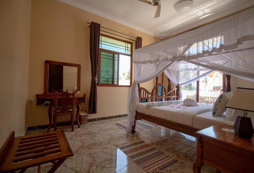 ویلای 3 خوابه, Sunny Palms Beach Bungalows