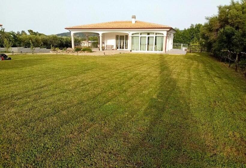 اتاق خانوادگی, Agriturismo B&b Mares E Montes De Marrante