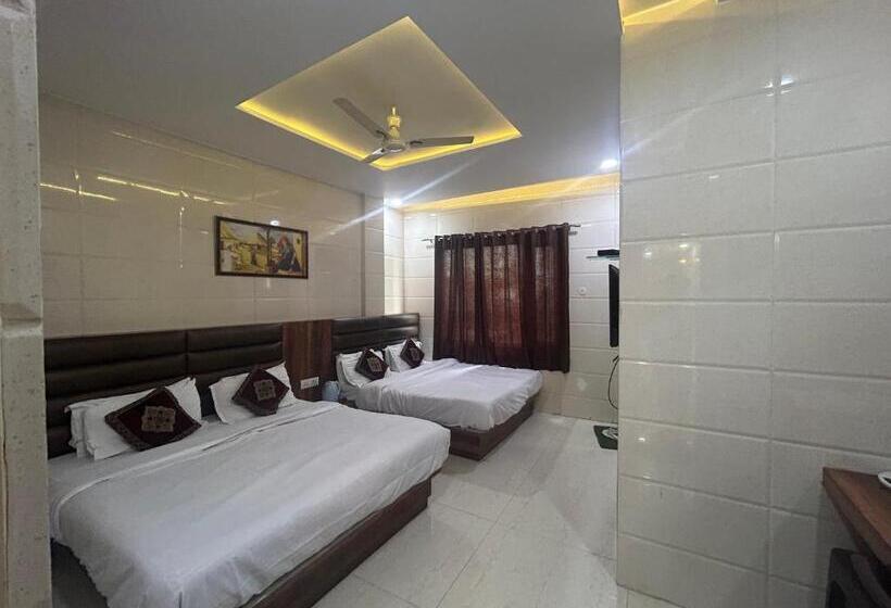 Семейный Номер, Jasneet Homestay