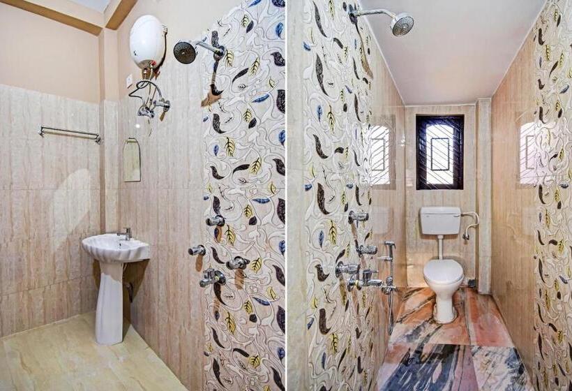 Трехместный Номер Классика, Oyo 80299 The Bougain Villa