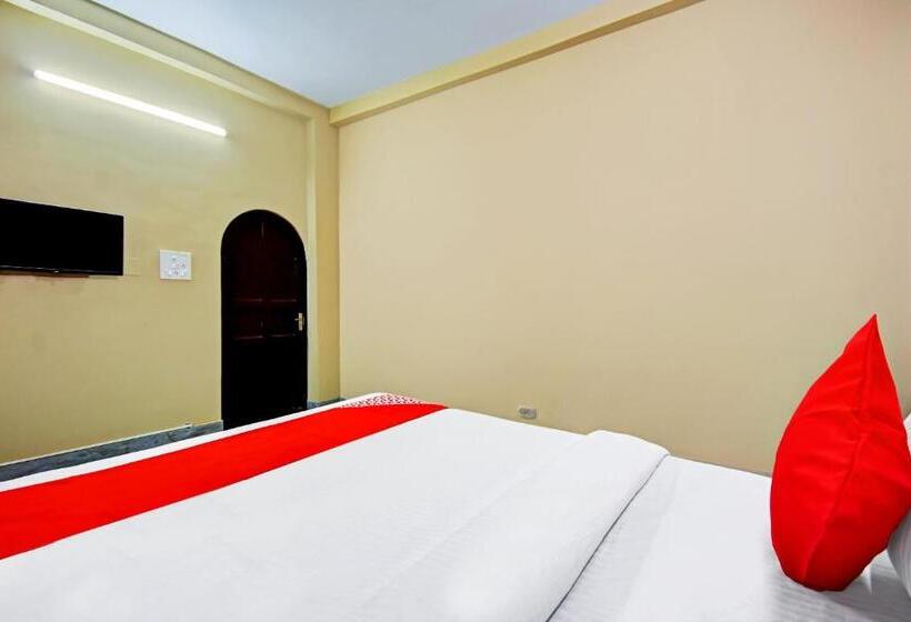 Трехместный Номер Классика, Oyo 80299 The Bougain Villa
