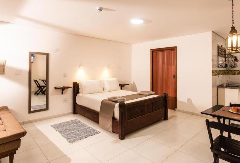 استودیوی استاندارد, Chalet Monet  Granja Vianna