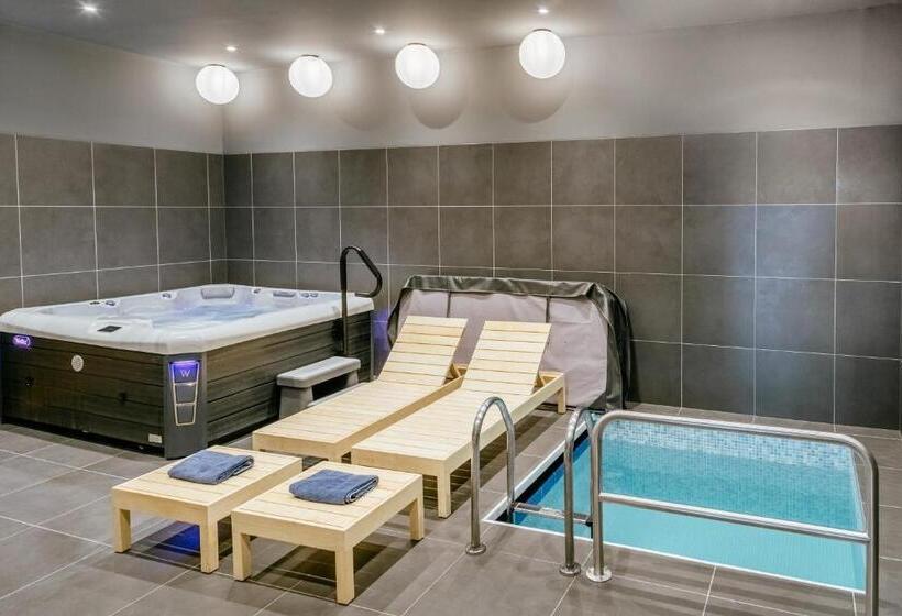 Номер Стандарт, Rákóczi Hotel, Tábor és Rendezvényközpont