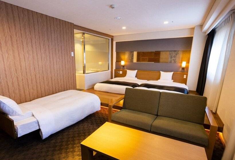 标准三人间, Art Hotel Hirosaki City