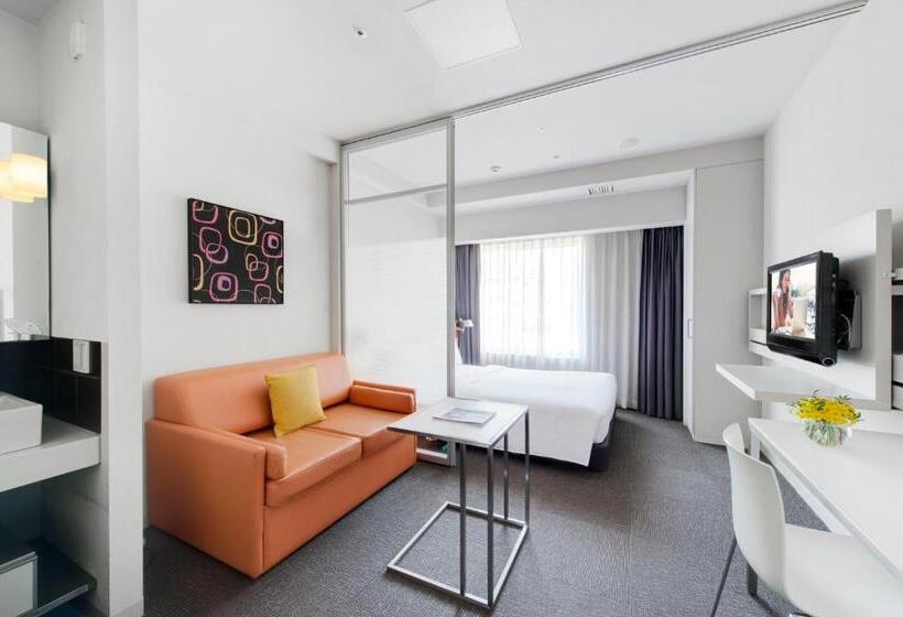 스탠다드 스튜디오, Citadines Shinjuku Tokyo