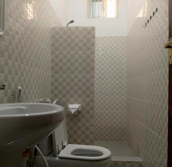 Номер Стандарт с Балконом, Ndiro Beach House Kendwa