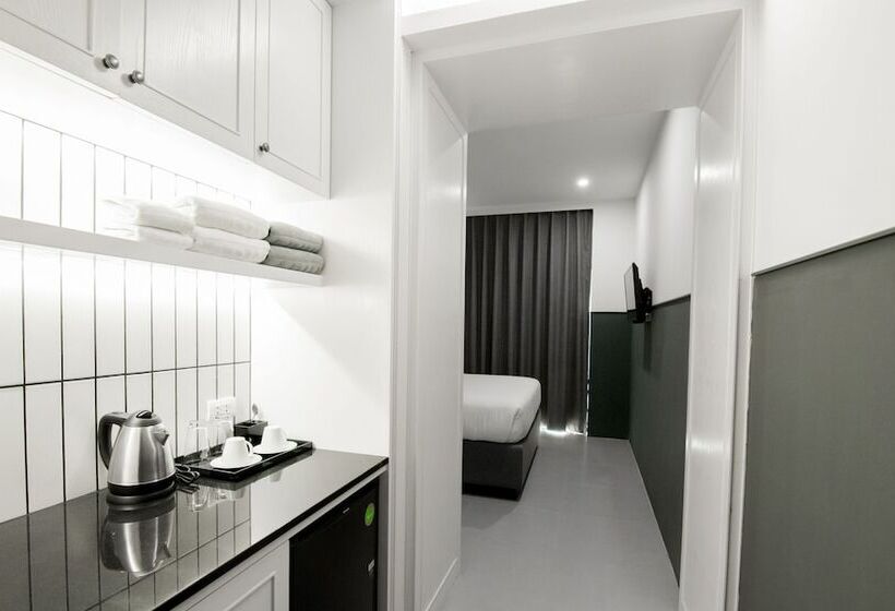 Standart Oda, Marina House Muaythai Taiad Phuket