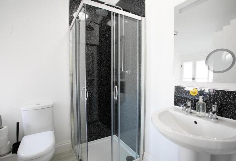 Номер Deluxe, Park View R & R   Adult Only   Self Catering   Free Parking   Ev Point