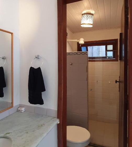 이코노이 4인룸, Vila Mucugê Pousada E Hostel