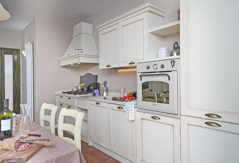 آپارتمان 1 خوابه, Residence Il Melograno