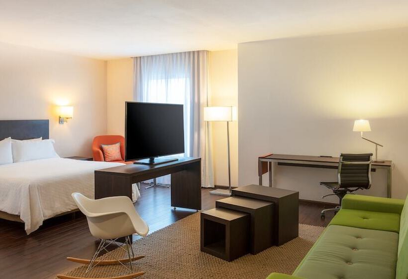 ジュニアスイート, Fiesta Inn Monterrey Fundidora