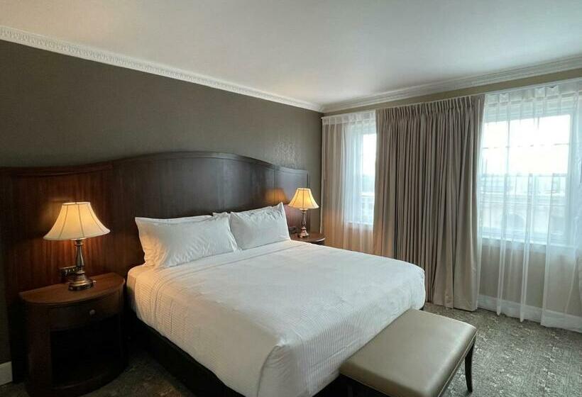 キングサイズベッドのスタンダードルーム, The Americus Hotel, Trademark Collection By Wyndham