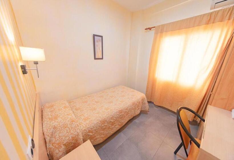 Номер Стандарт Индивидуальный, Hostal Virginia