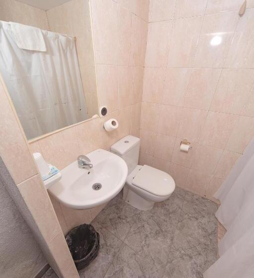 Номер Стандарт Индивидуальный, Hostal Virginia