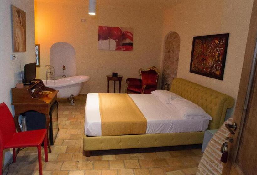 Люкс, Relais Hotel Palazzo Castriota