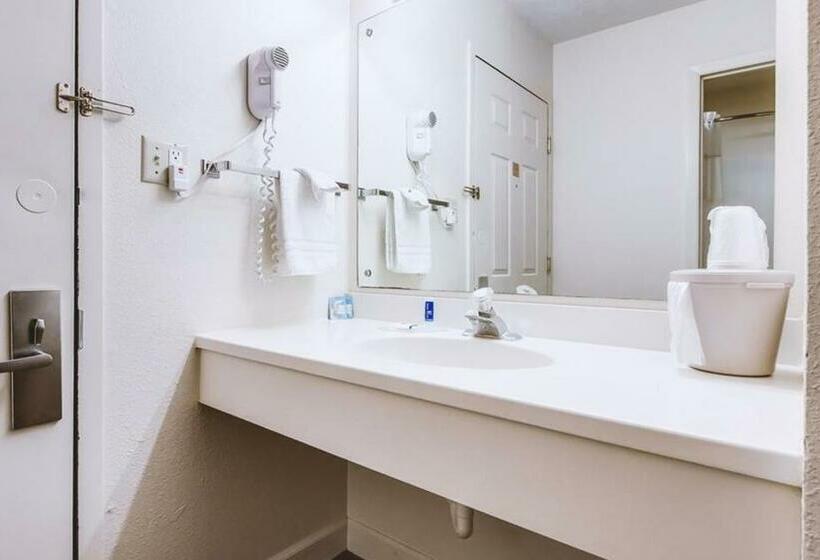 Стандартный Номер Кровать Кинг, Sky Palace Inn & Suites Mccook