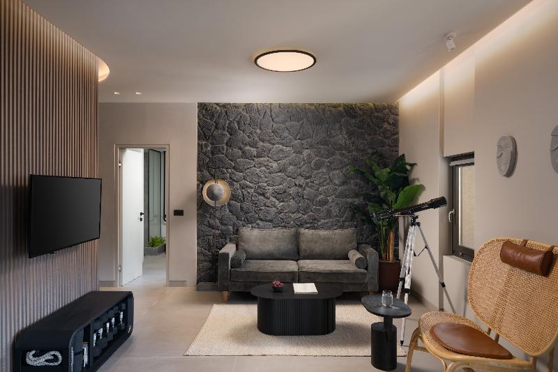 Suite Exécutive 2 Chambres, Apikia Santorini   Adults Only