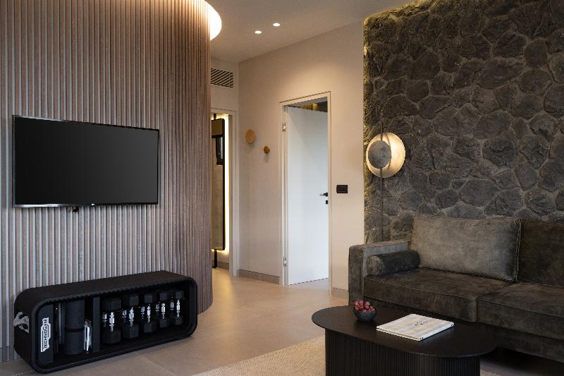 Suite Exécutive 2 Chambres, Apikia Santorini   Adults Only