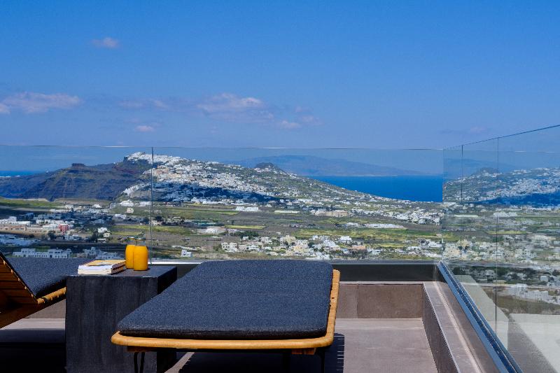 Suite Confort, Apikia Santorini   Adults Only