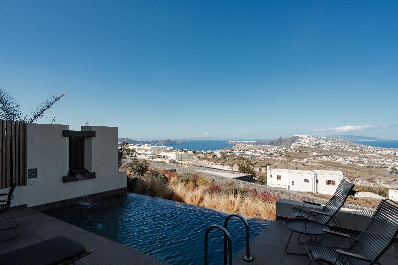 Suite 2 Chambres, Apikia Santorini   Adults Only