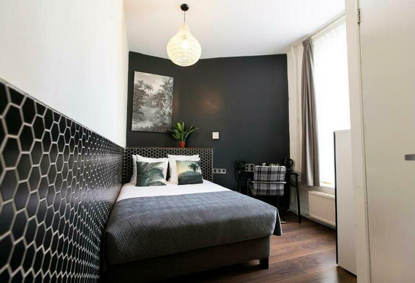标准间, Quentin Amsterdam