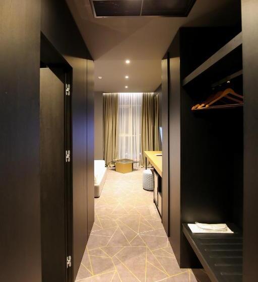 디럭스 룸 바다 전망, The Central View Boutique
