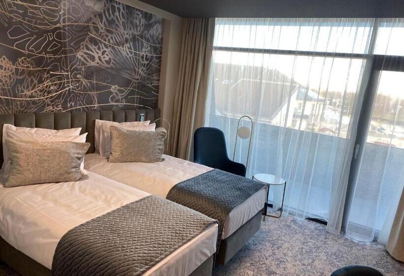 Номер Стандарт Трехместный, Tisia Hotel & Spa