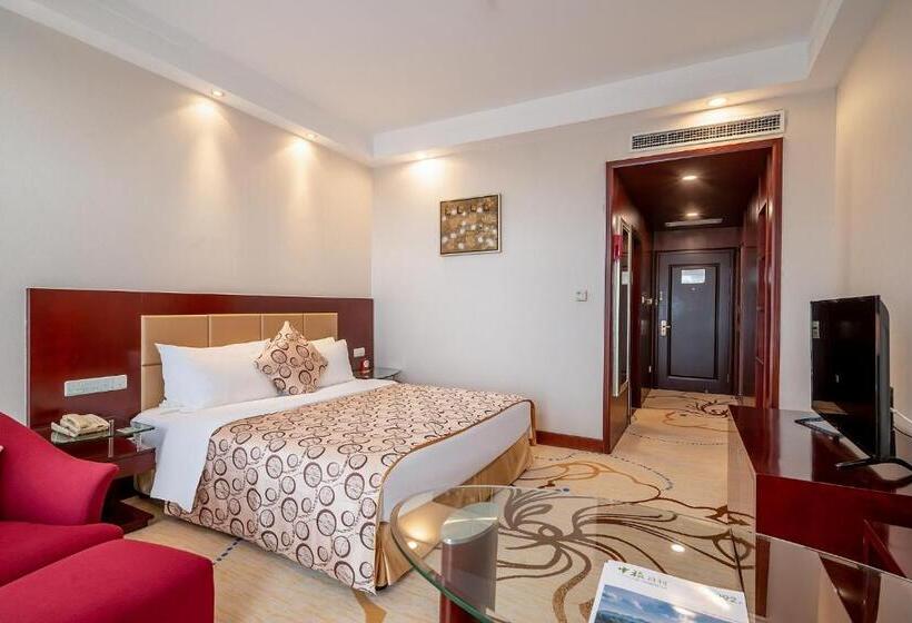 Номер Executive, Grand Metropark Hotel Shandong